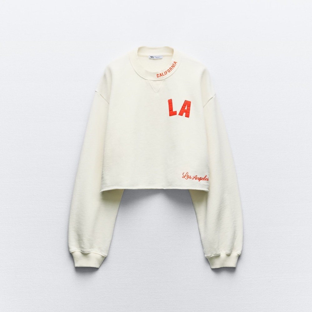 LA Fashionable cute sweater shirt and shorts set